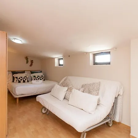 Beachfront Port - Rest Malaga *
