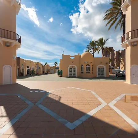 Beachfront Port - Rest Malaga *